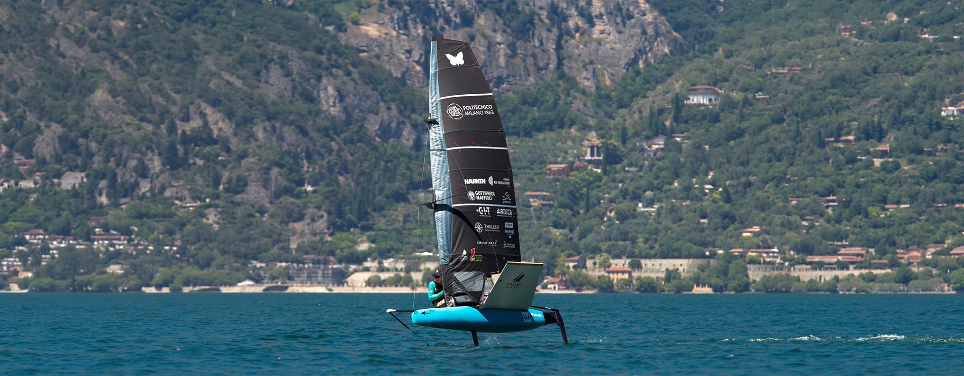 Stecche custom in fibra di carbonio sviluppate da Moitech per Altea 2.0, l'imbarcazione del PoliMi Sailing Team. - 1