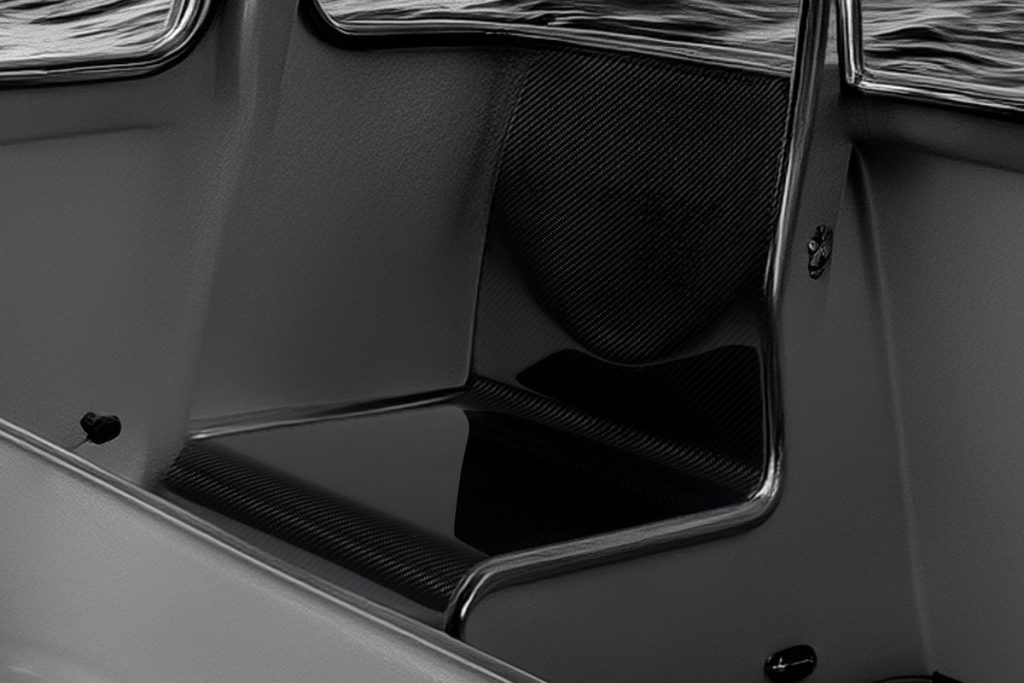 Accessori nautici Moitech in fibra di carbonio su misura per imbarcazioni da competizione - 6