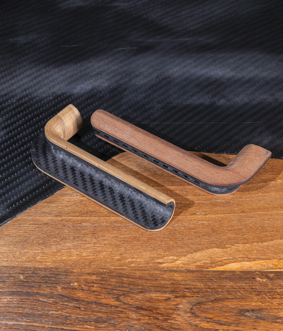 Componente Armour Moitech che unisce fibra di carbonio e legno per design nautico su misura - 9