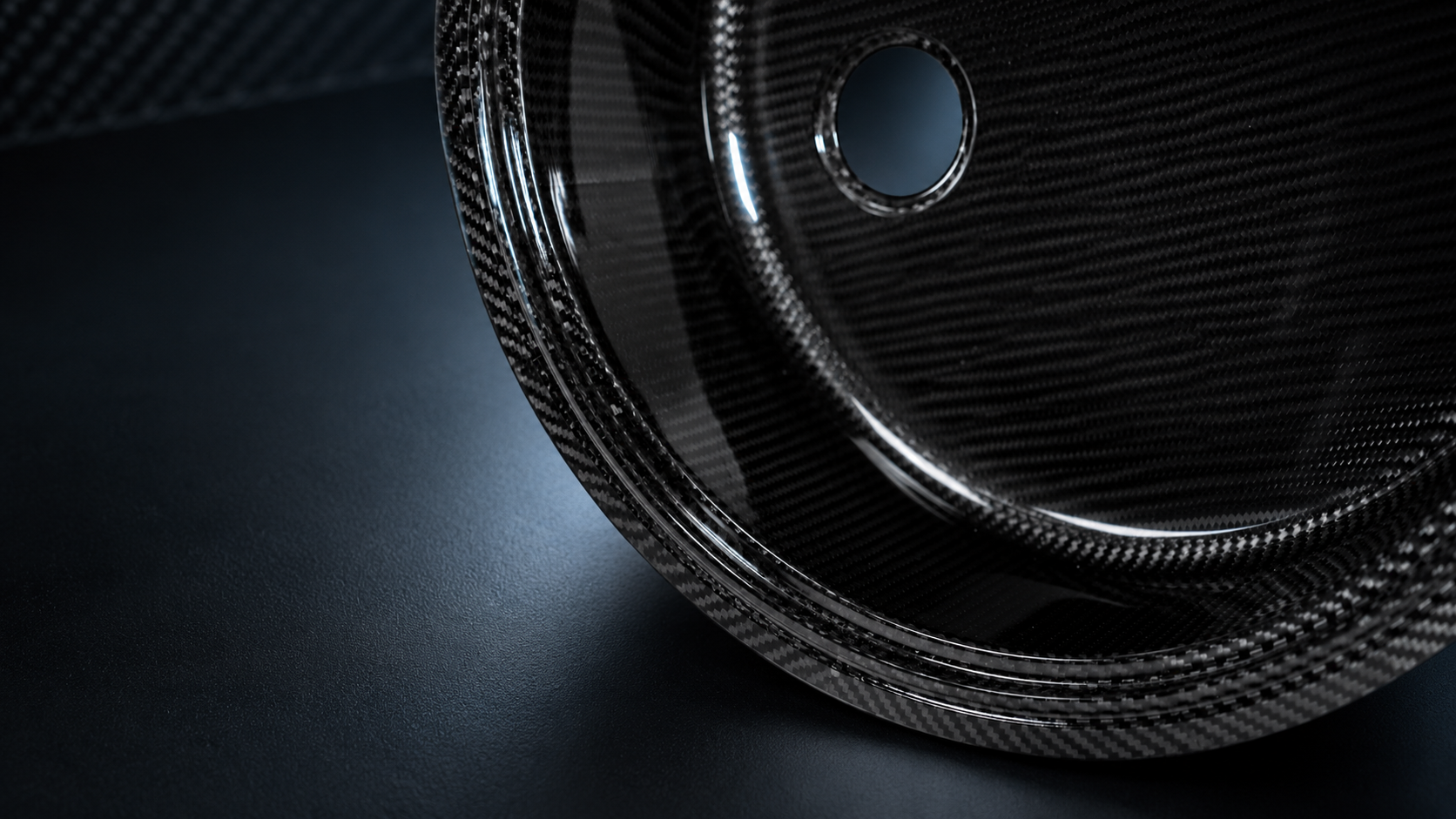 Carbon fiber processing by Moitech with millimetric precision for custom components - 7